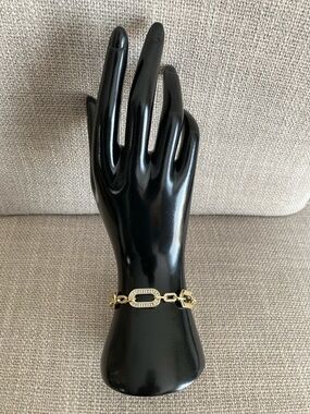 Gold Chain Link Bracelet with Crystals - Women Jewelry